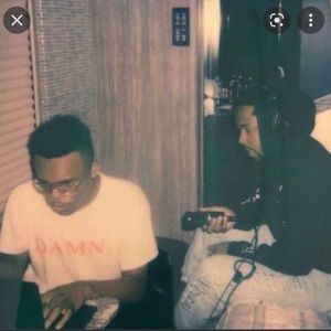 Meet your Posher, Logan